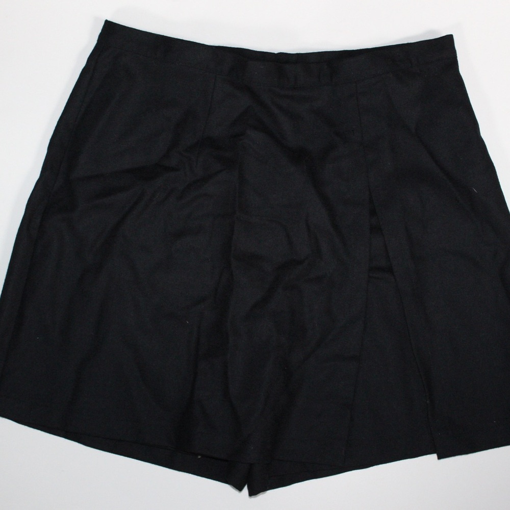 Vintage United Colors of Benetton Woolmark Wool Skort Size 46